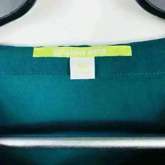 Gianni Bini Ruffle Long Steve Dress Short - Picture 5 of 5